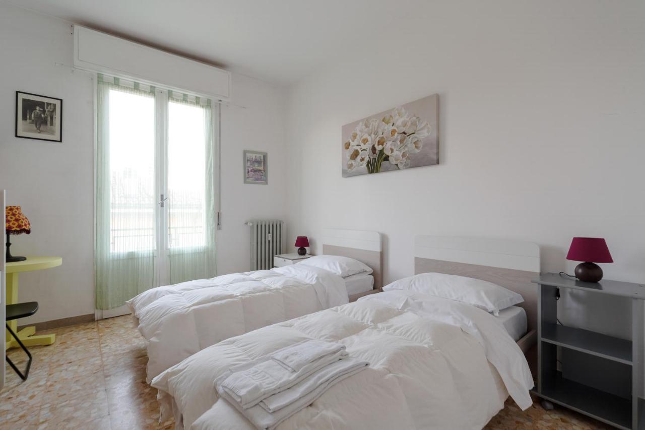 Bright&Cozy C5 Fiera Apartment โบโลญญา ภายนอก รูปภาพ