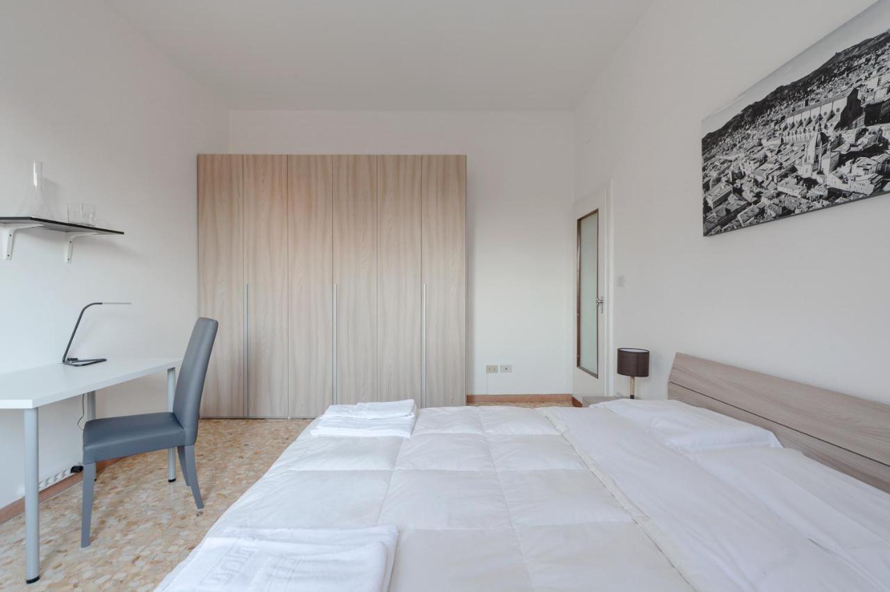 Bright&Cozy C5 Fiera Apartment โบโลญญา ภายนอก รูปภาพ